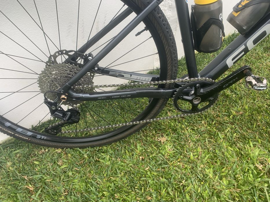 Bicicleta focus atlas gravel
