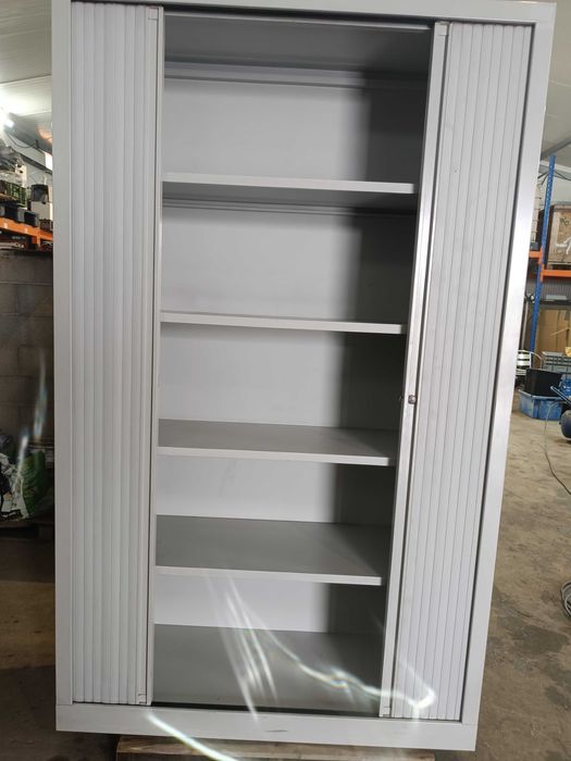 Armários escritório persiana