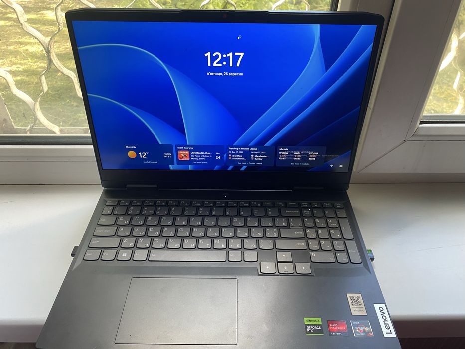 Lenovo ideapad Gaming 3 rtx4050 razen 5 7000