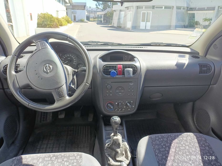 Corsa 2002 1.2 prata