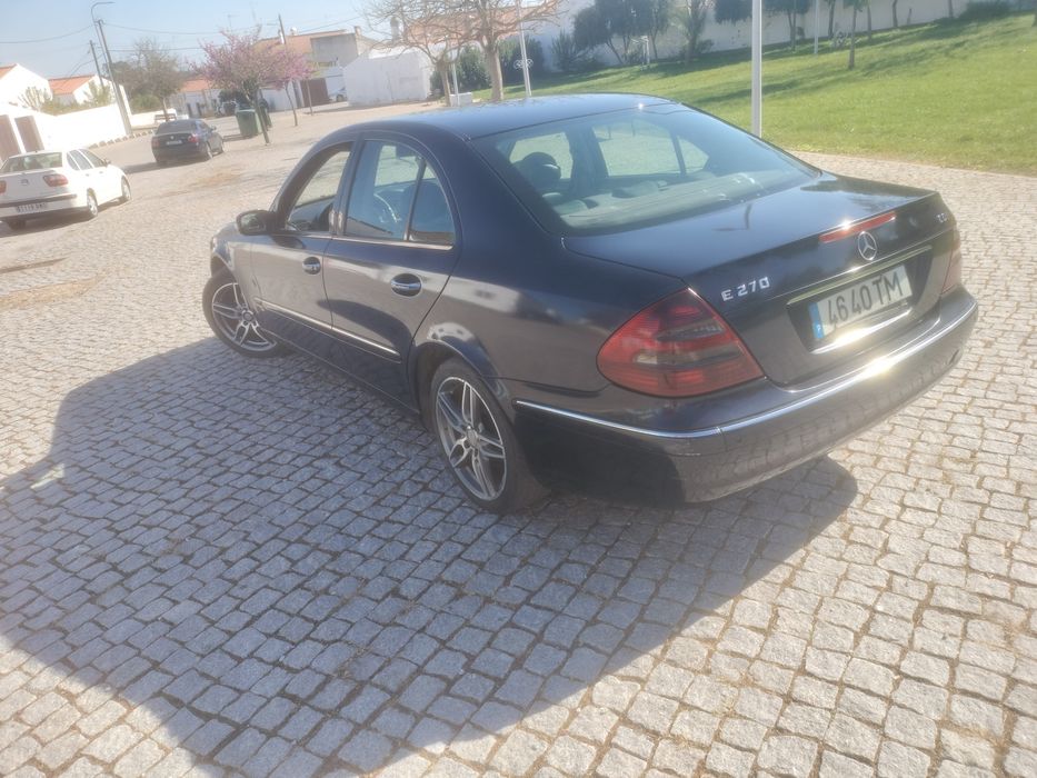 Mercedes Benz E270CDI