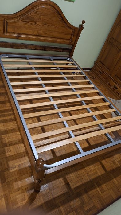 Estrado cama  - medidas 1,83x1,30