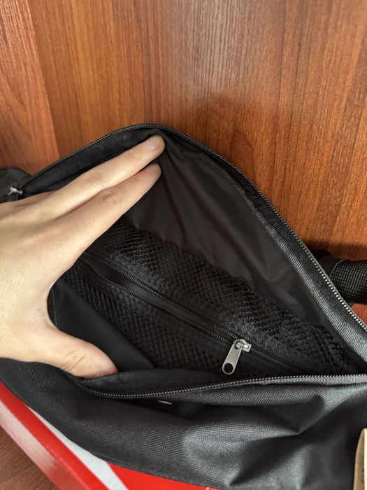 сумка бананка Nike