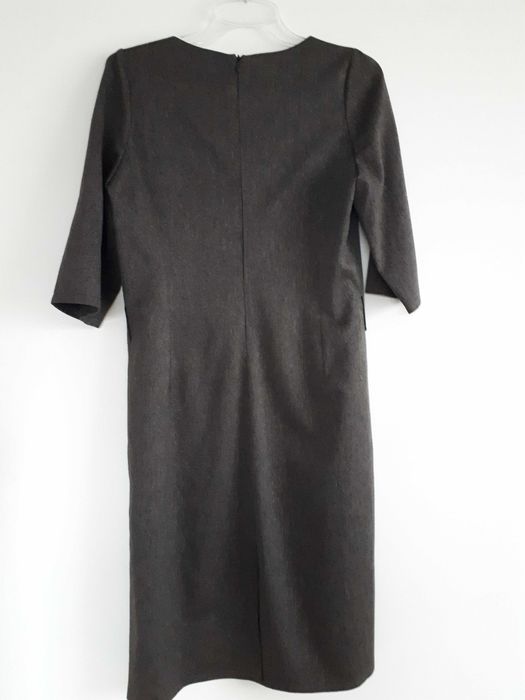 Elegancka sukienka z rękawem 3/4, rozmiar 40