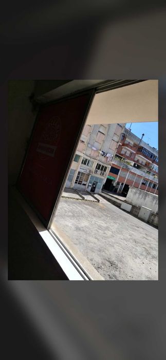Loja Comercial Viseu 200m²-2 pisos c/Garagem de 100 m2  no Bairro da Balsa. Ideal Construtores Habitação