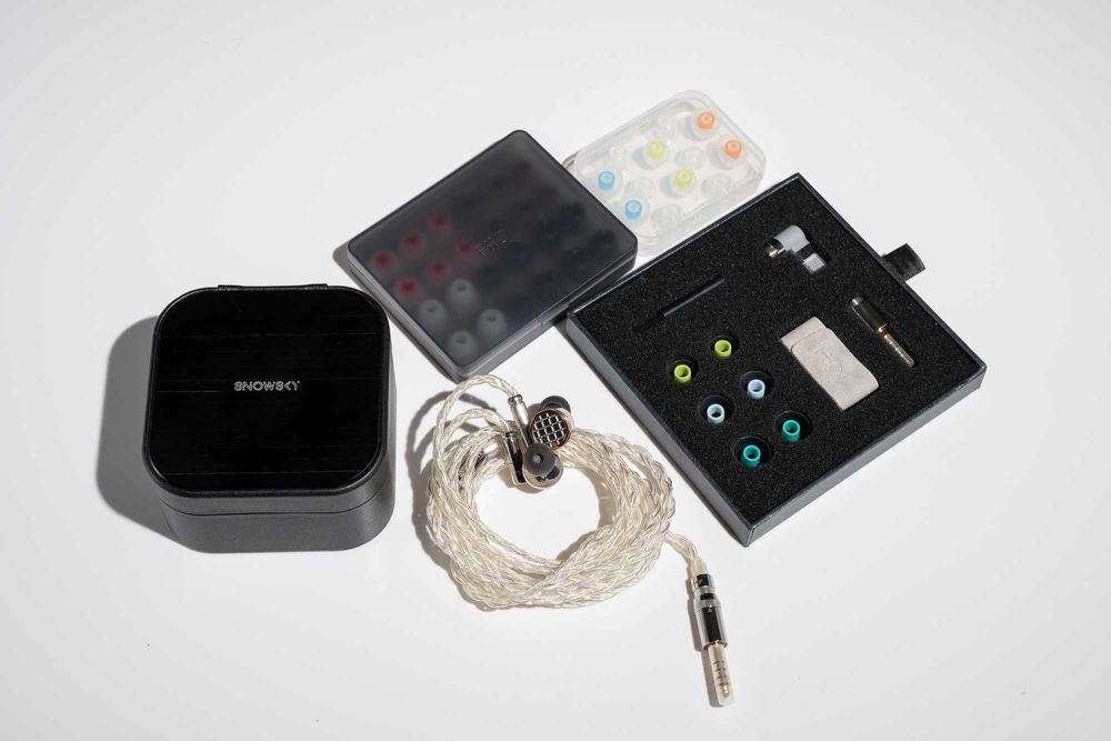 Навушники Fiio Snowsky Oak Nano
