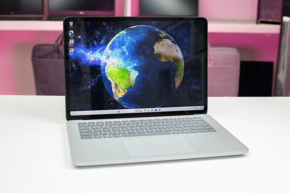 Microsoft Surface Laptop Studio i7-11370H 32Ram 1TbSSD RTX 3050 Ti QHD