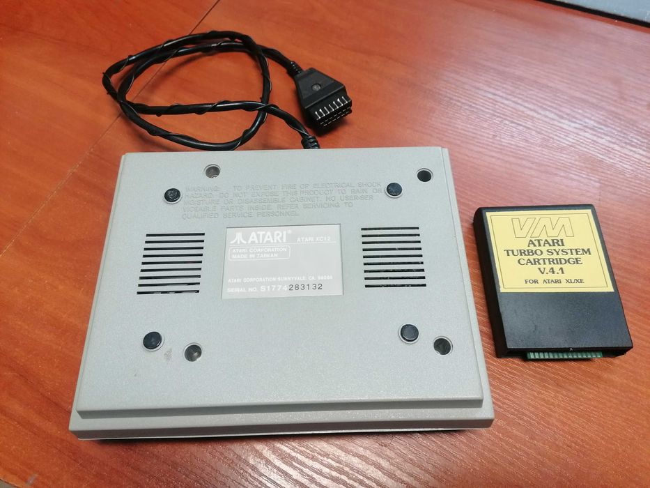 Magnetofon Atari XC12 + turbo UM + kartridż