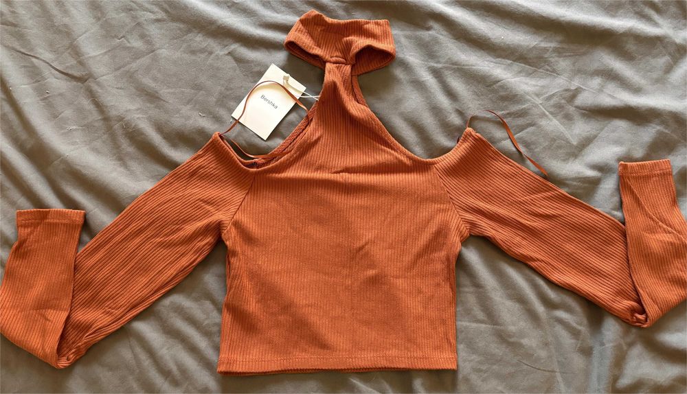 Crop top Bershka novo