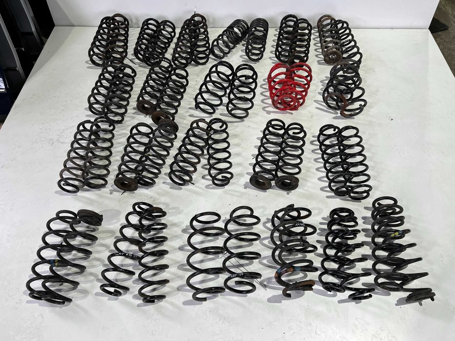 пружини пассат б6 гольф 5 шкода а5 пружины задние передние пружина