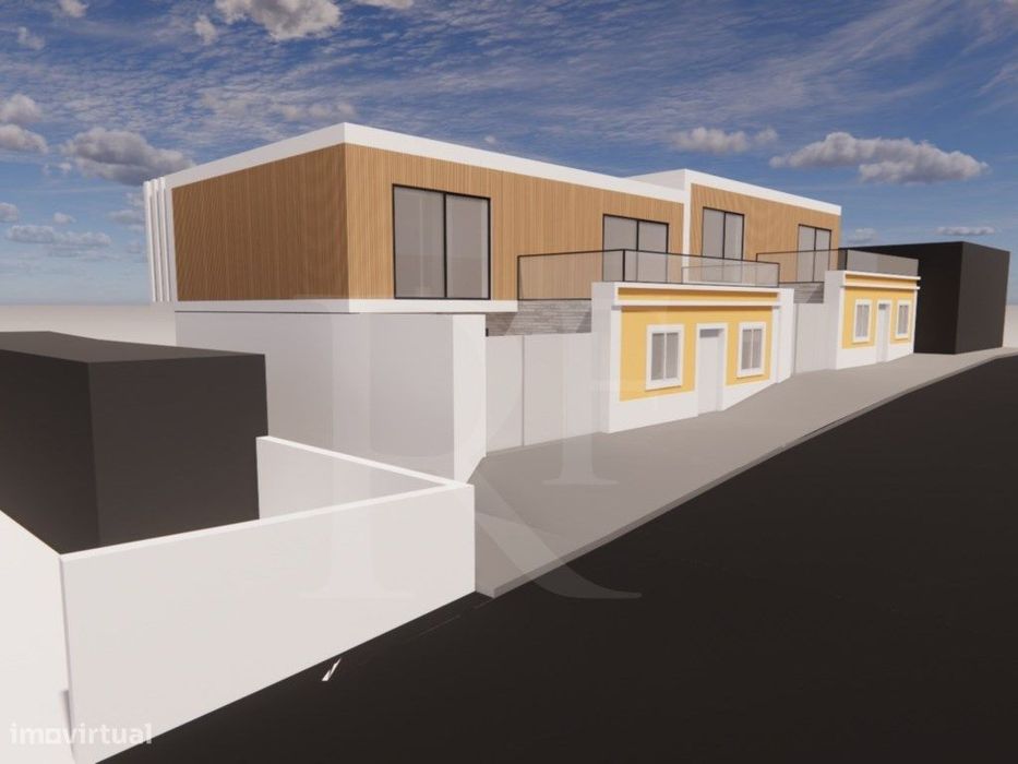 Moradia T3 com projeto aprovado e vista mar na Areia Branca