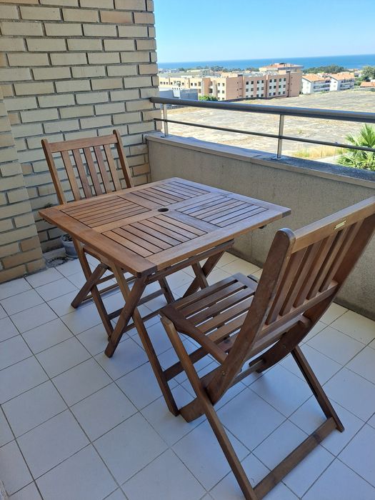 Conjunto Jardim Mesa+2 cadeiras