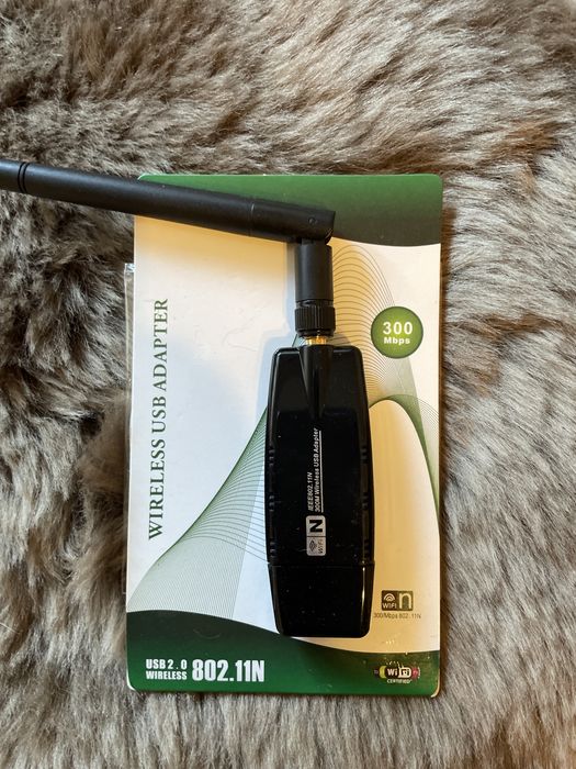 TV Samsung 32” modelo UE32EH5300, usada