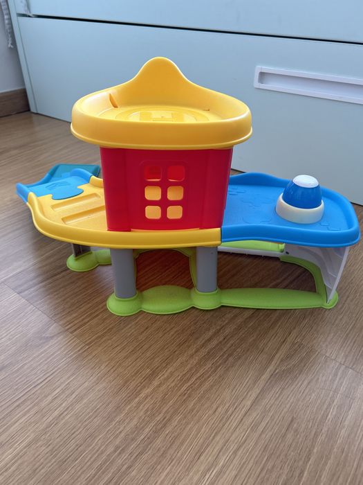 Brinquedo Estacao policia e bombeiros chicco