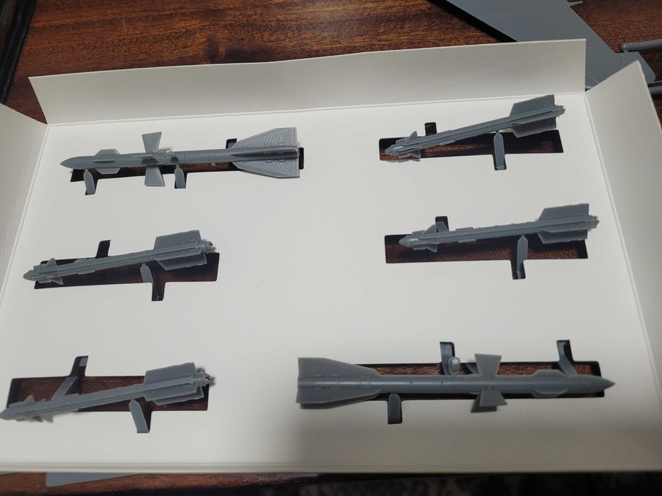 Great Wall Hobby S4819 1/48 МіГ-29 Привид Києва - лімітована версія