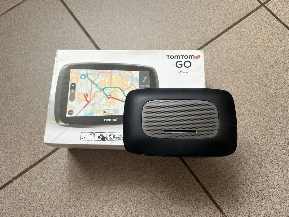 TomTom 5100 ładna !