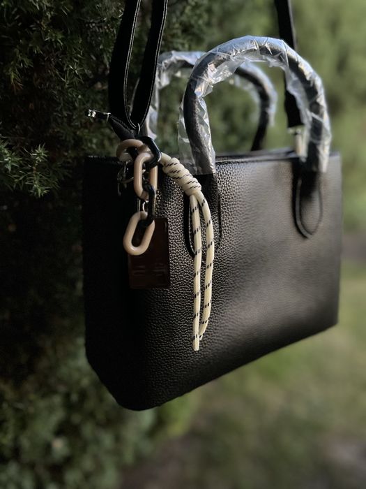 Жіноча сумка чорна