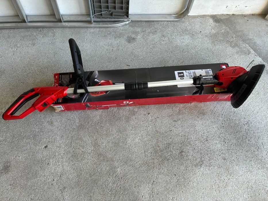 Aparador relva Einhell a bateria