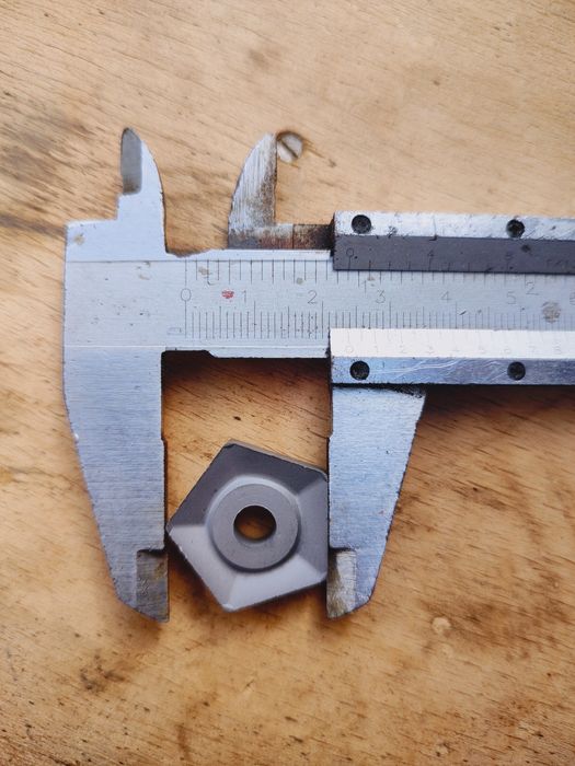 Тверлосплавна пластина Т15К6