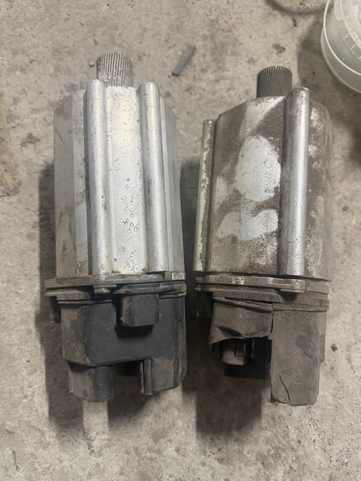 Продам два двигателя на электро рулевую рейку бмв ф10 bmw f10