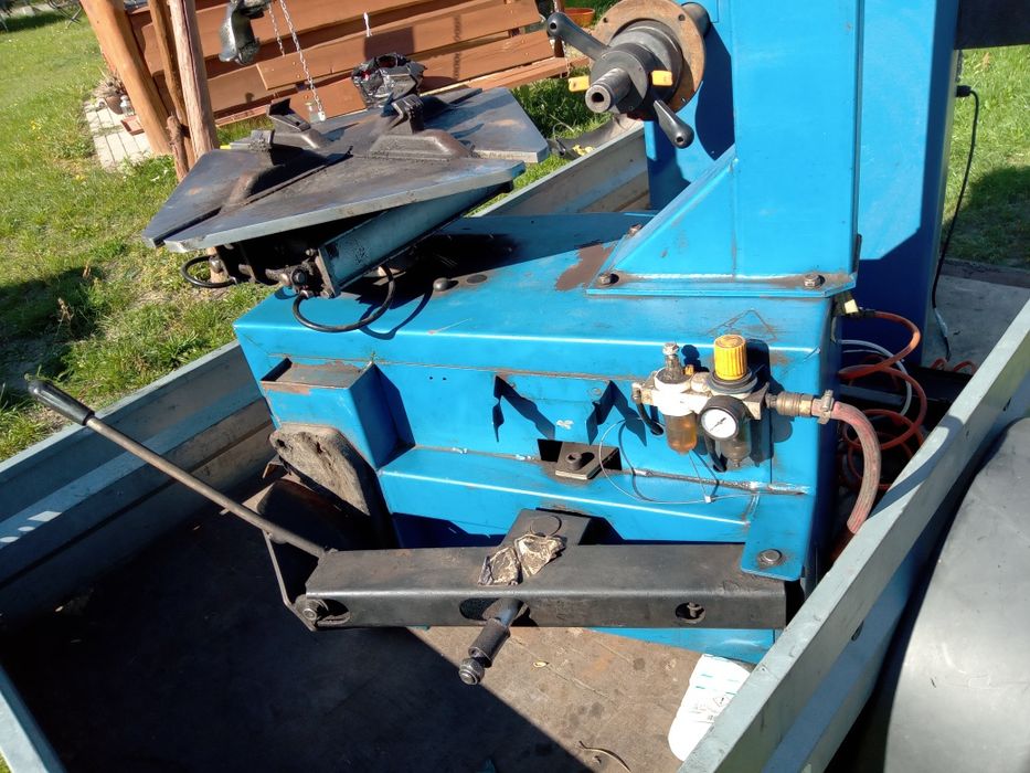 Wyważarka Montażownia 220V