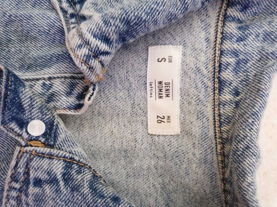 Vestido de ganga da Lefties, tamanho S