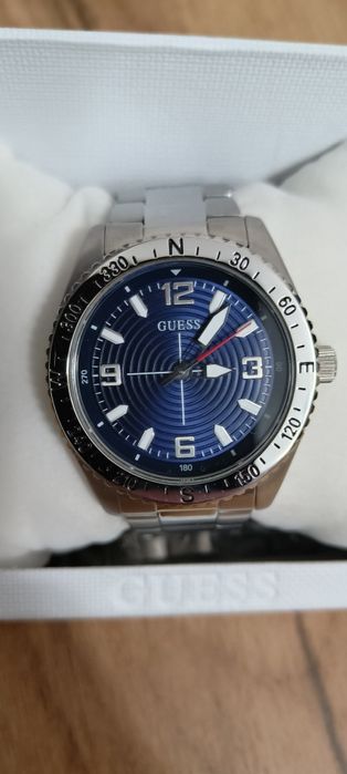 Zegarek męski GUESS – stalowy, granatowa tarcza