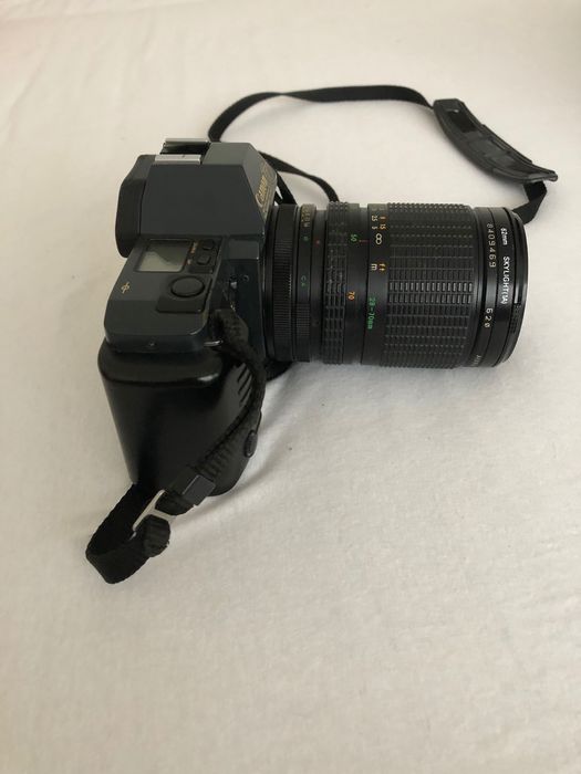 Фото камера Canon T70