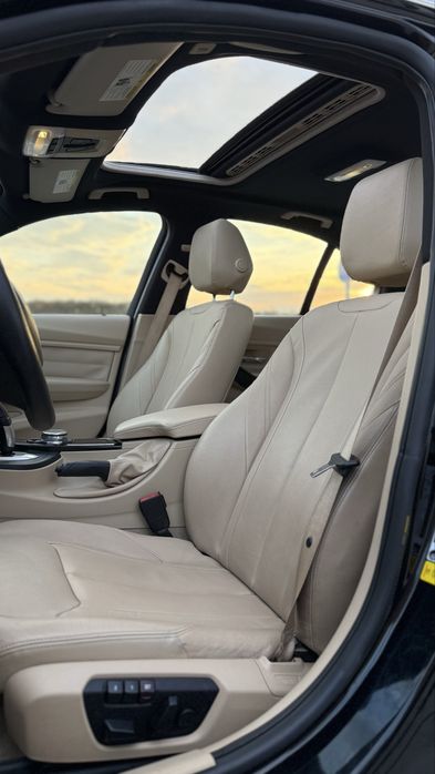 BMW 328i Luxury  2015