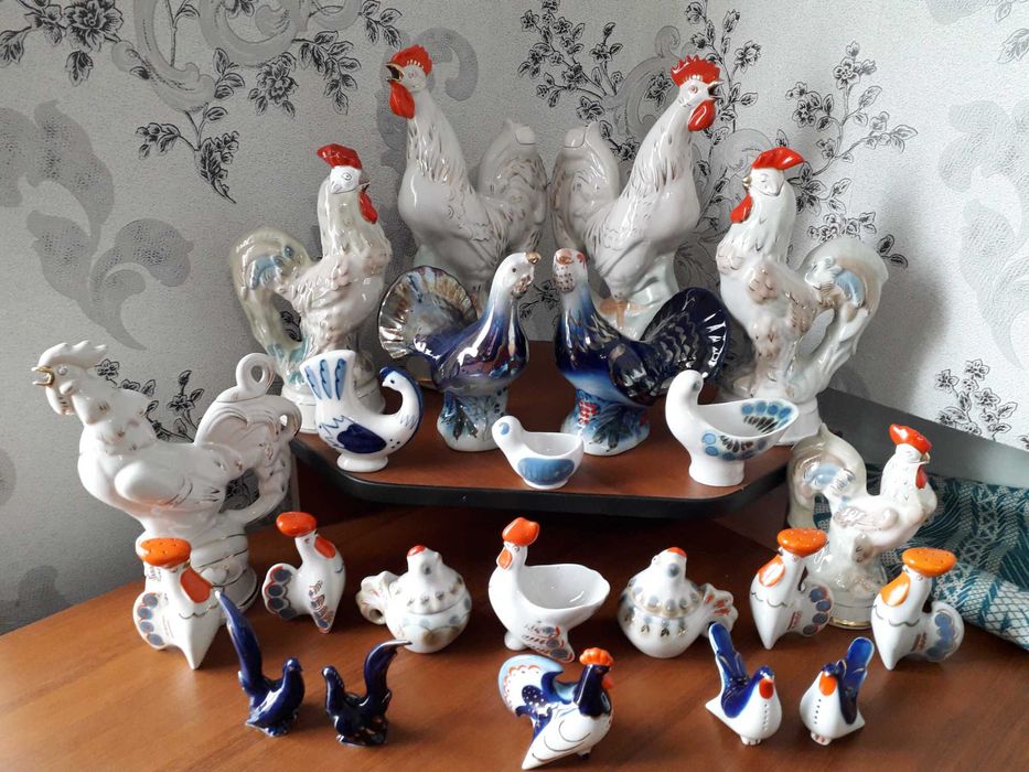 Пташина ферма. Продам статуетки півників родом із СРСР.