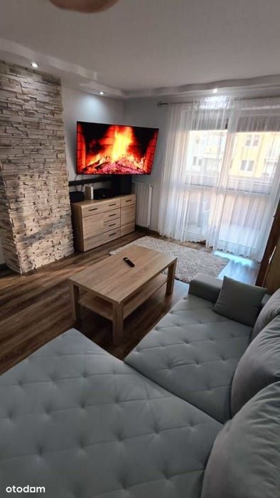 Mieszkanie 49 m2 hala,miejsce naziemne,piwnica 5m2