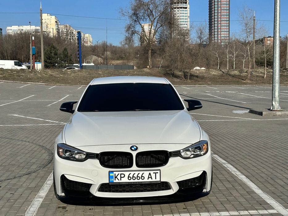BMW f30 328i на задньому приводі