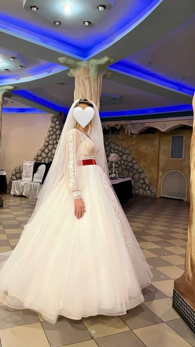 Продам свадебное платье