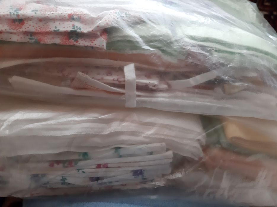 Пеленки.  Ковдри, коцики. Шапочки  бавовняні і байкові.