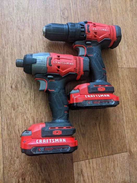 Набор шуруповертов Craftsman V20