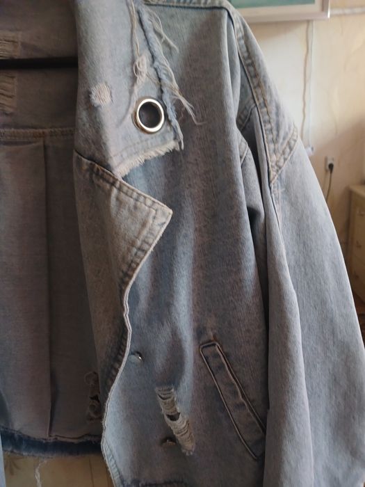 Джинсовая куртка