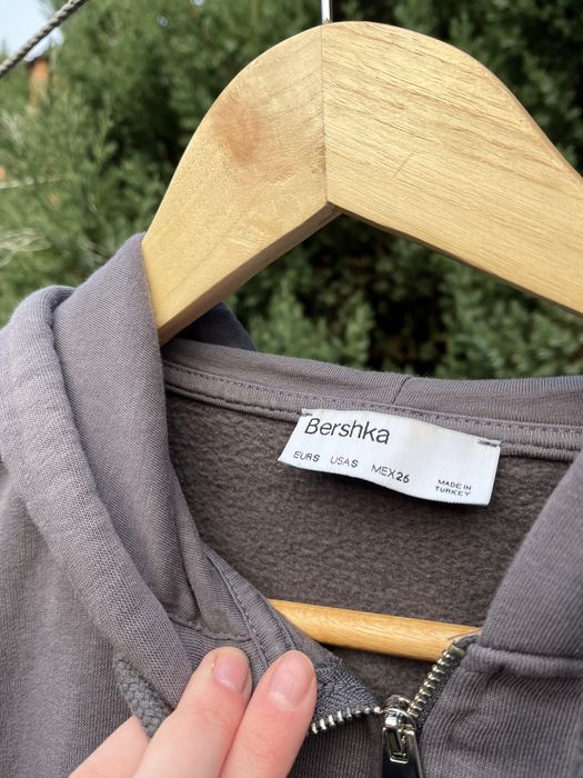 Кофта Фіолетово-сіра Bershka S