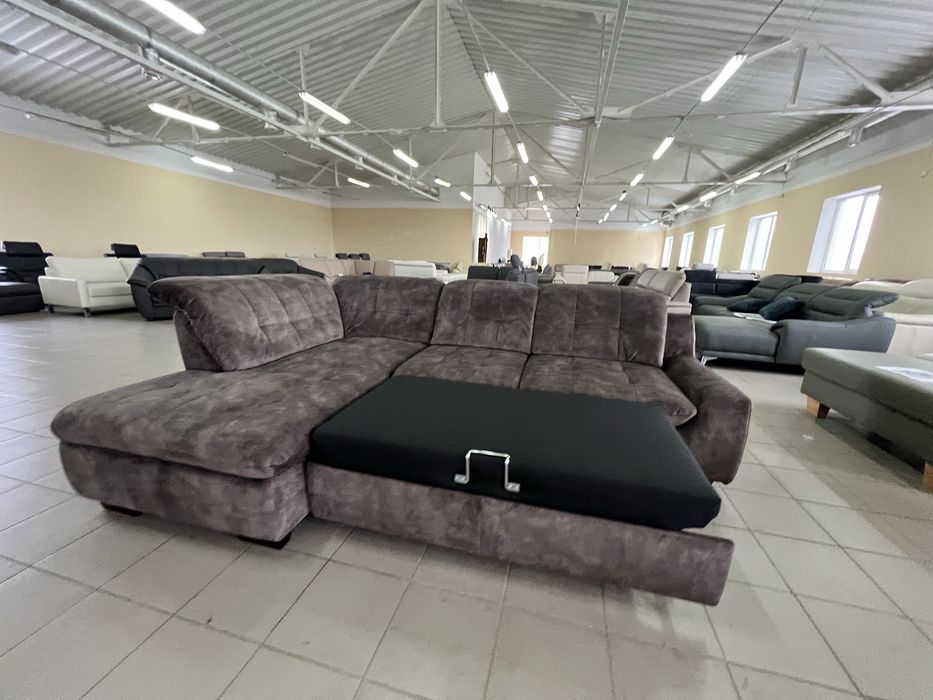 Диван виставковий кутовий тканина велюр антикіготь розкладний зручний