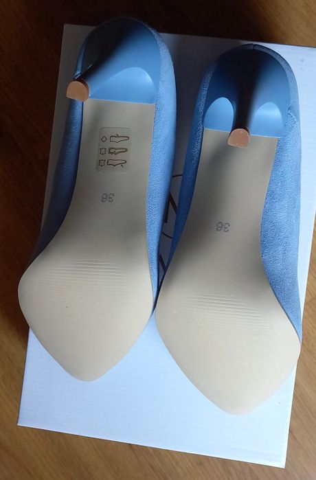 Błękitne szpilki Margo Shoes roz. 36