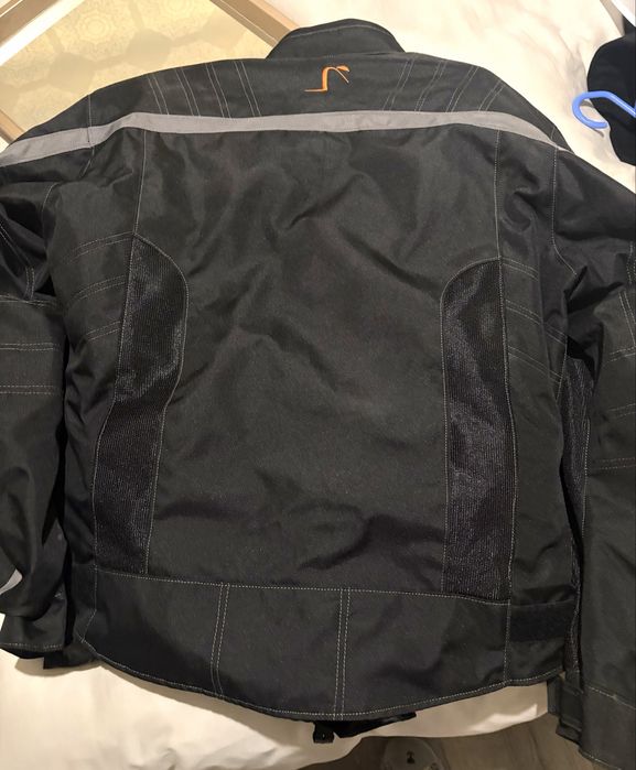 Casaco motard em muito bom estado