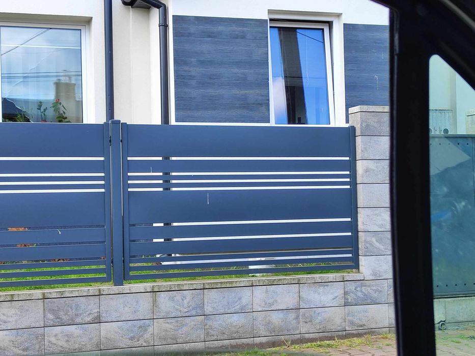 Ogrodzenia palisadowe bramy przesuwne skrzydłowe przęsła furtki