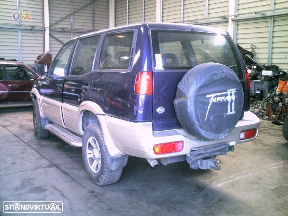 Nissan terreno II 2.7 td longo de 1995 para peças