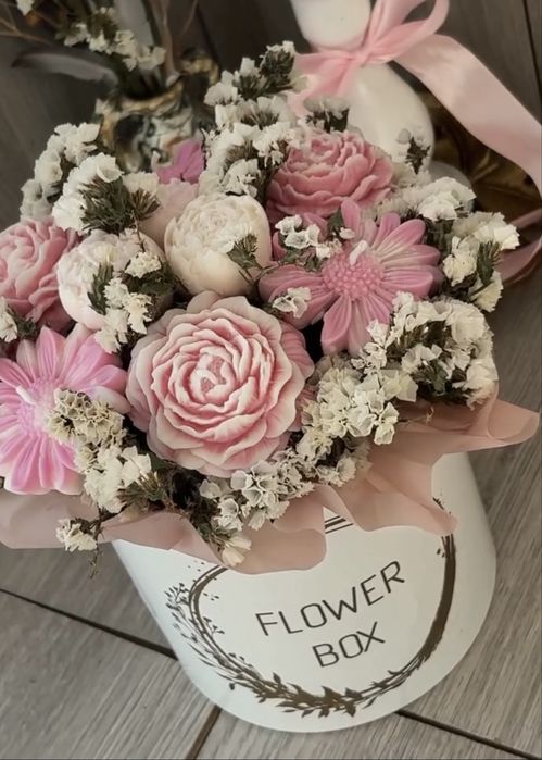 Букет з соєвих свічок