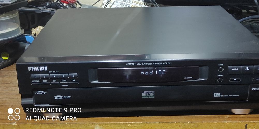 Zmieniarka Philips CDC 752