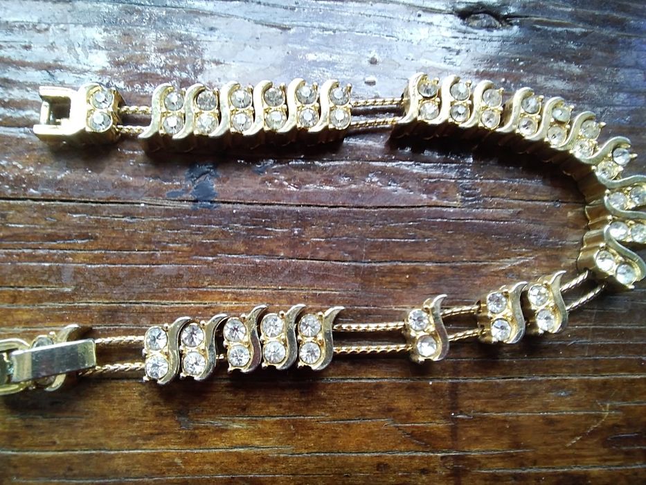 Серебро.Браслеты .Бижутерия.