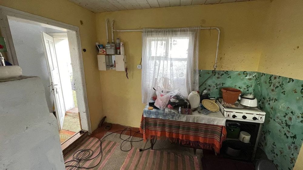 Продаж 2-х кімнатного будинку + добудова + літня кухня. с. Топорівці!