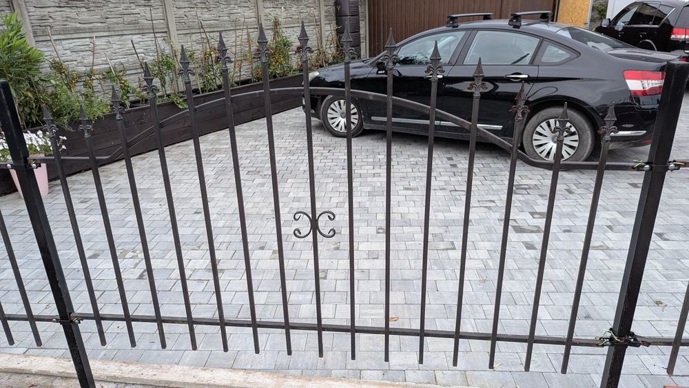 Kuta brama przesuwna + furtka+ 4 przęsła