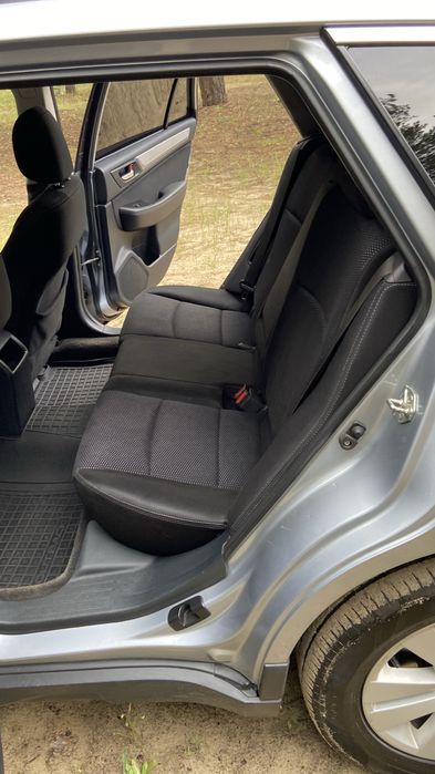 Продам Subaru outbak 2,5
