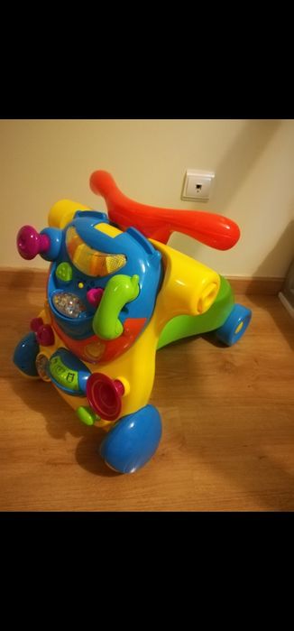 andador/triciclo em muito bom estado, pouco uso