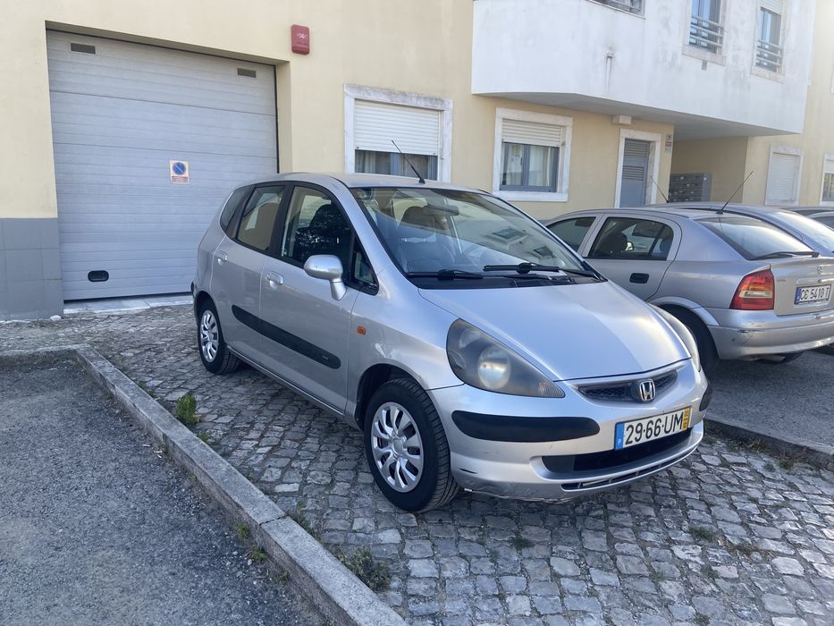 Honda Jazz 1.2 gasolina com 270 mil kms